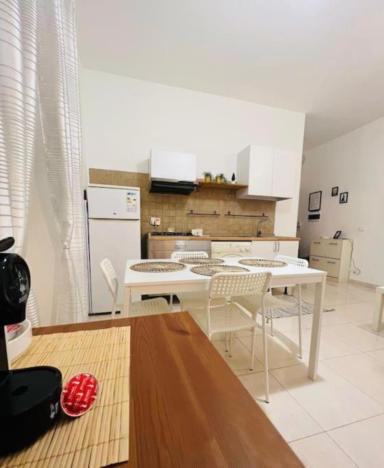 A Comfortable Apartment For You In San Lorenzo Róma Kültér fotó